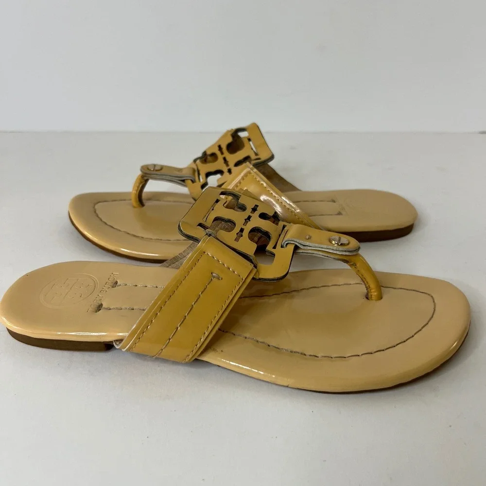 Tory Burch Miller Nappa‎ Patent Leather Logo Thong Sandals Flats Honeycomb 38